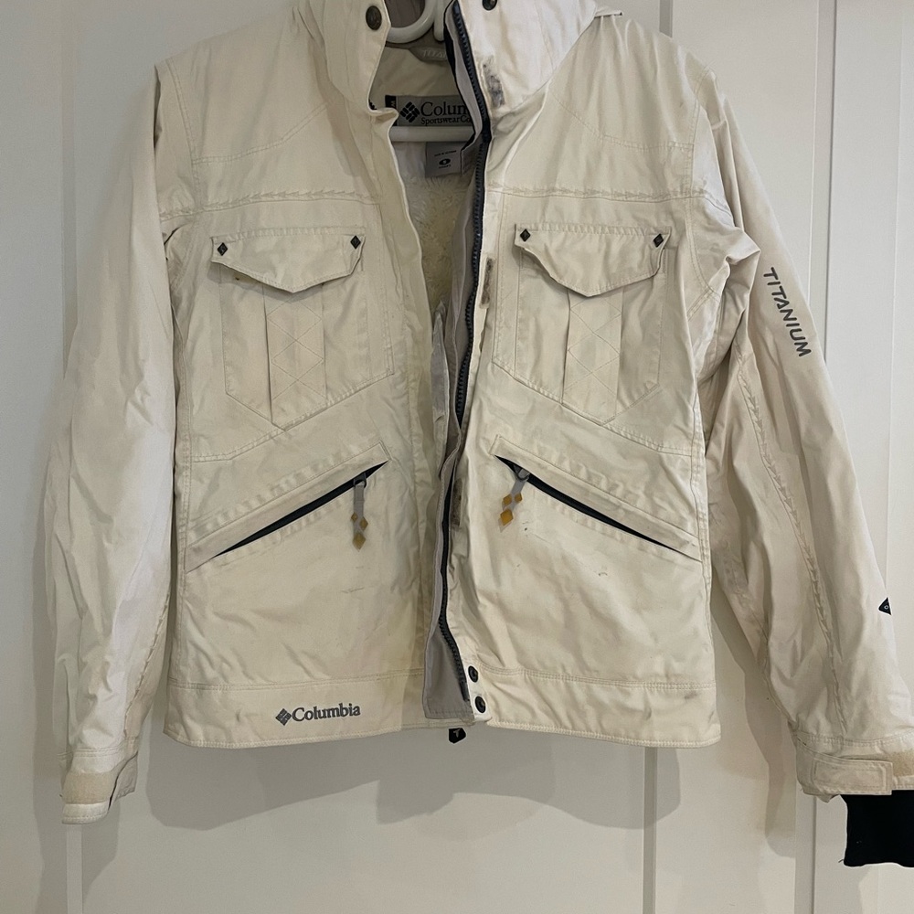 Columbia - White Fleece-Lined Ski Jacket (size: S)